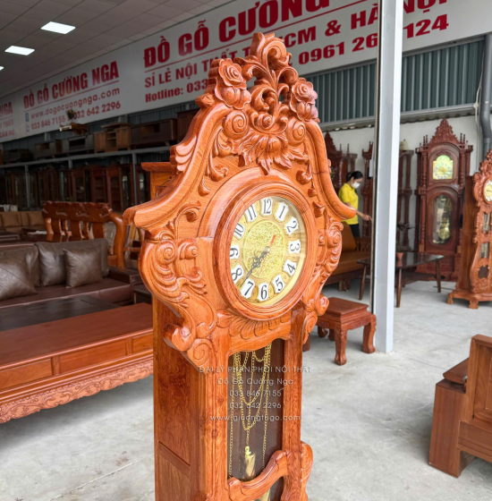 Đồng Hồ Gỗ Hương Đá Mẫu Hoa Lá Tây Cao Cấp 1m75