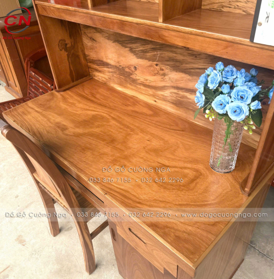 Bàn Ghế Học Sinh Gỗ Hương Xám 1m Có Kệ Sách BH 24.1