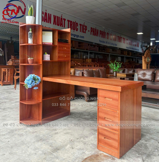 Bàn Học Sinh Gỗ Xoan Đào Tự Nhiên Có Kệ Sách Và Ngăn Kéo Tiện Dụng