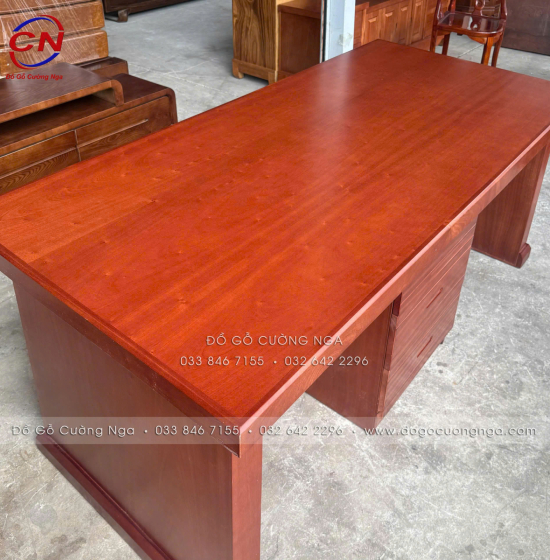 Bàn Làm Việc Giám Đốc Gỗ Xoan Đào 1m67 Chạm Chỉ Tinh Tế