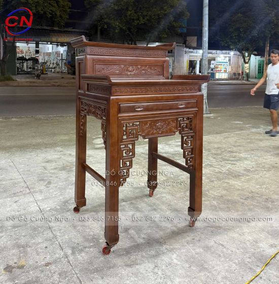 Bàn Thờ Gỗ Gõ Đỏ 2 Tầng 88cm Sơn Màu Óc Chó – Gọn Gàng