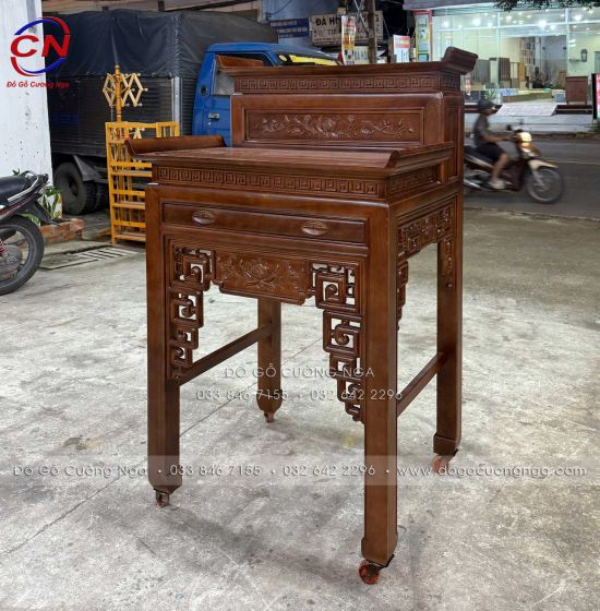 Bàn Thờ Gỗ Gõ Đỏ 2 Tầng 88cm Sơn Màu Óc Chó – Gọn Gàng