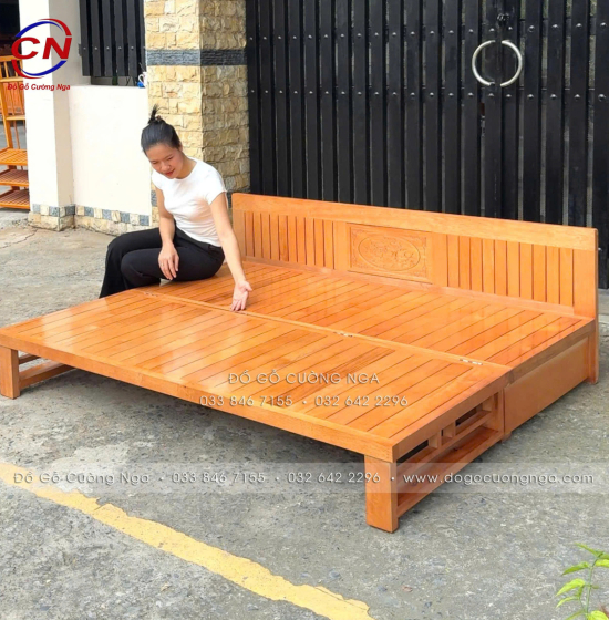 Giường Gấp Gỗ Sồi Kèm Bàn (Có Kính) & Đôn Gỗ Sồi Kiểu Dáng Bắt Mắt
