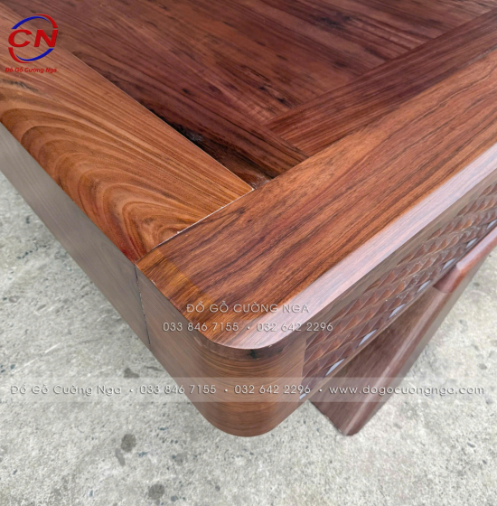 Giường Ngủ Gỗ Óc Chó Kiểu Nhật Chân Thuyền Sang Trọng 
