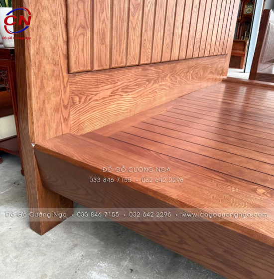 Giường Ngủ Gỗ Sồi Nga Lau Màu Óc Chó Kiểu Nhật Chân Qùy Loại 1 