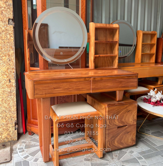 Bàn Trang Điểm Gỗ Hương Xám Hiện Đại Đèn Cảm Ứng Thông Minh 