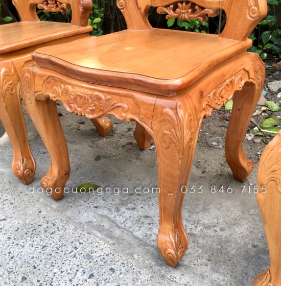 Bàn Ăn Gỗ Gõ Đỏ Cao Cấp 8 Ghế Ovan - Mẫu Ghế Lu Y 