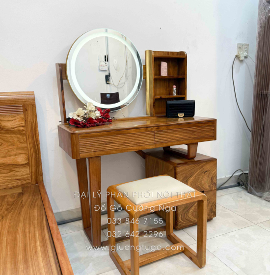 Bàn Trang Điểm Gỗ Hương Xám Hiện Đại Đèn Cảm Ứng Thông Minh 