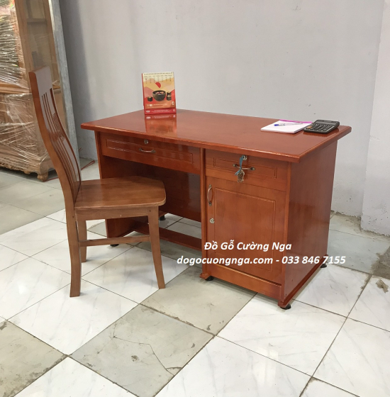 Bàn Làm Việc Gỗ Thông Giá Rẻ Màu Cánh Gián 