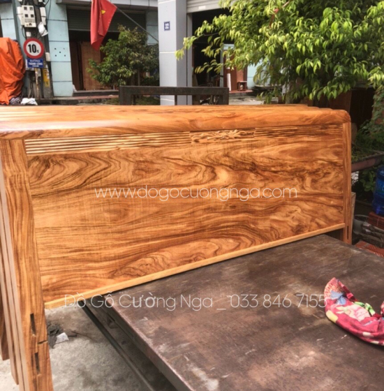 Giường gỗ hương xám vạt phản liền - mẫu chỉ hoa 