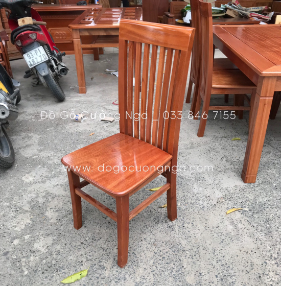 Bộ bàn ăn gỗ Xoan Đào 6 ghế mặt liền - ghế lan dọc 