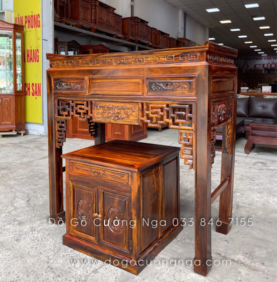 Bàn thờ gia tiên mẹ bồng con gỗ muồng BT 08