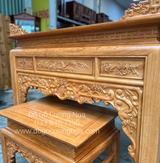 Bàn Thờ Gia Tiên Gỗ Gõ Đỏ 1m75 Như Ý BT 1.11