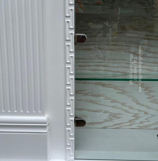 Lò sưởi trang trí gỗ xoan đào - kết hợp tủ rượu TG 01