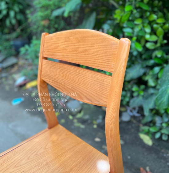 Bàn Ăn Gỗ Sồi Nga Mặt Đá 4 Ghế Lau Màu Hiện Đại 