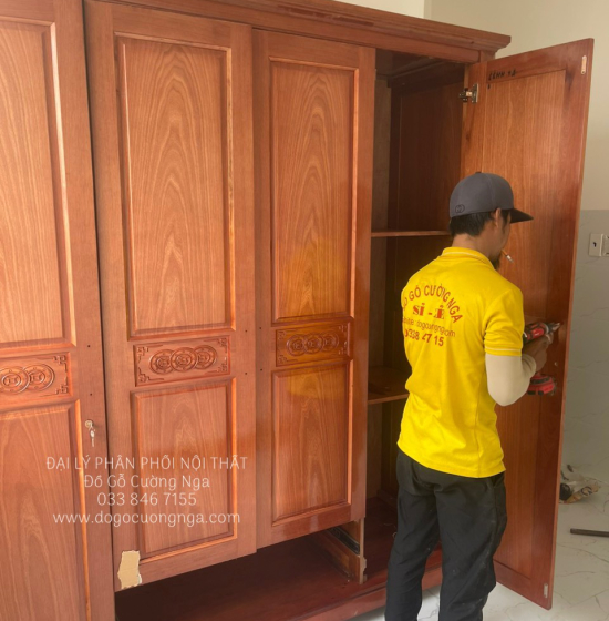 Tủ quần áo gỗ xoan đào 4 cánh giá rẻ 