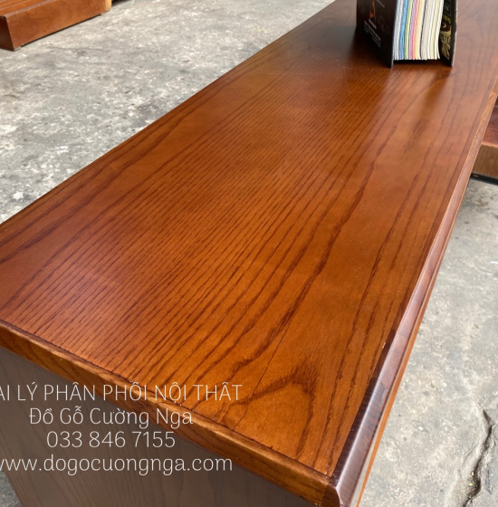 Kệ Tivi Gỗ Sồi Nga Chân Vát Lau Màu Óc Chó KG 16.4