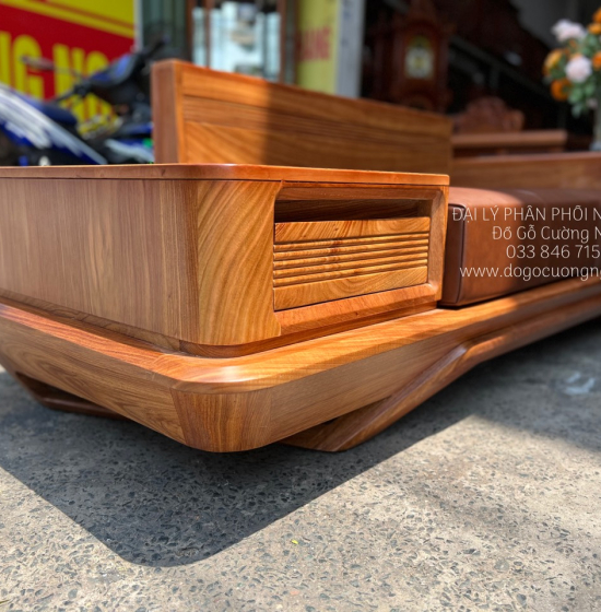 Bàn Ghế Sofa Gỗ Hương Vàng 2 Văng Chân Thuyền Nệm Cao Cấp 