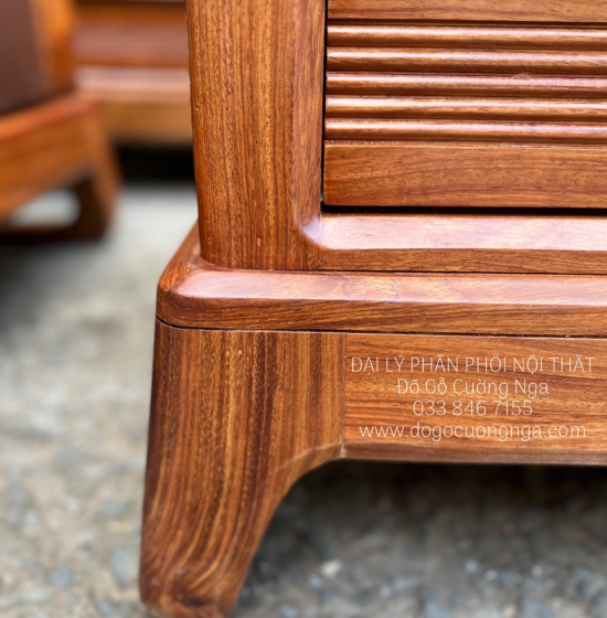 Sofa Gỗ Hương Vàng Hiện Đại 2m8x1m8 Chân Choãi 