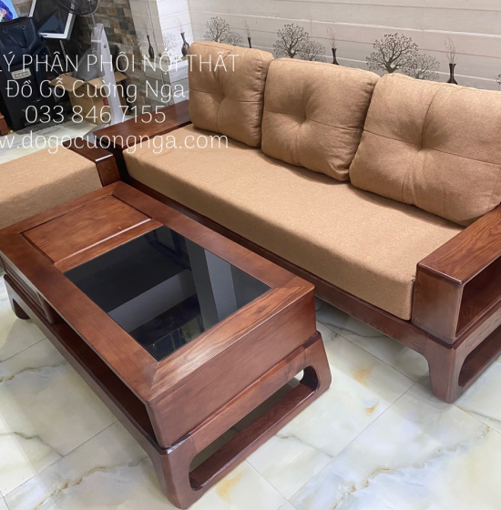 Ghế Sofa Gỗ Sồi Lau Màu Óc Chó Chân Choãi Dành Cho Phòng Khách Nhỏ Gọn 