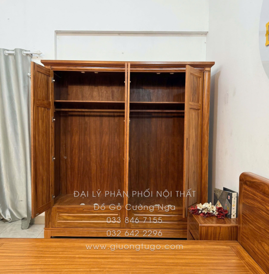 Tủ Quần Áo Gỗ Cẩm Vân 4 Cánh Hiện Đại CV 29.2