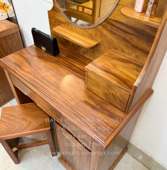 Bàn Trang Điểm Gỗ Cẩm Vân 85cm Gương Hộp Quý Phái