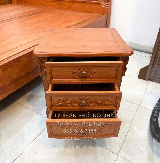 Tủ Táp Đầu Giường Gỗ Hương Đá 3 Ngăn Kéo Tân Cổ Điển