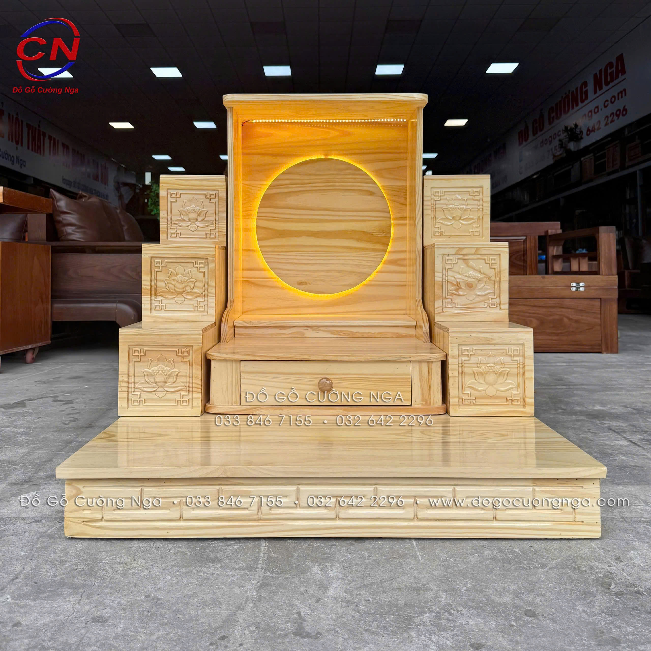 bàn thờ ông tài địa gỗ thông kèm bậc tam cấp