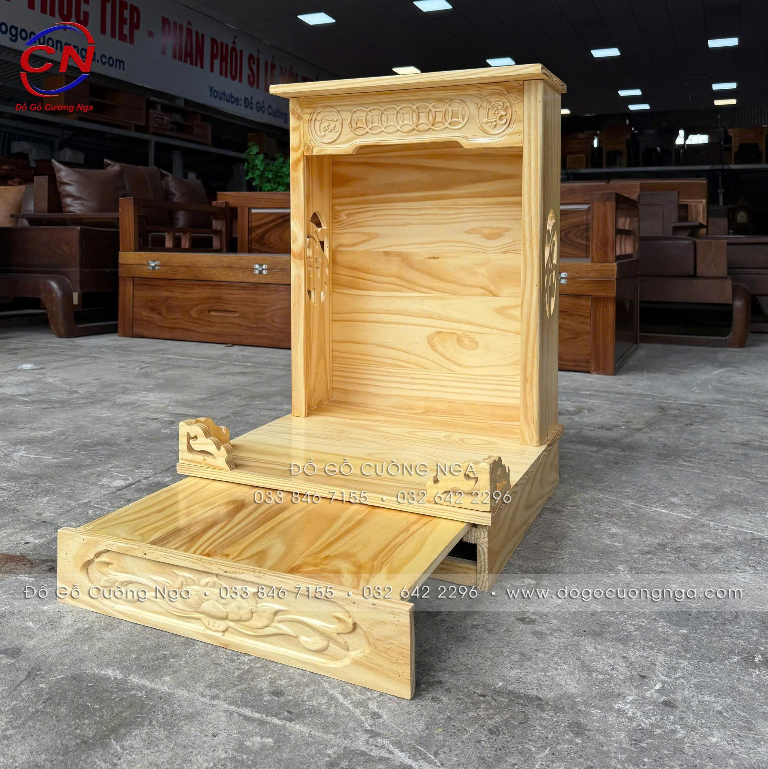 Bộ bàn thờ gỗ thông kết hợp tam cấp hiện đại 