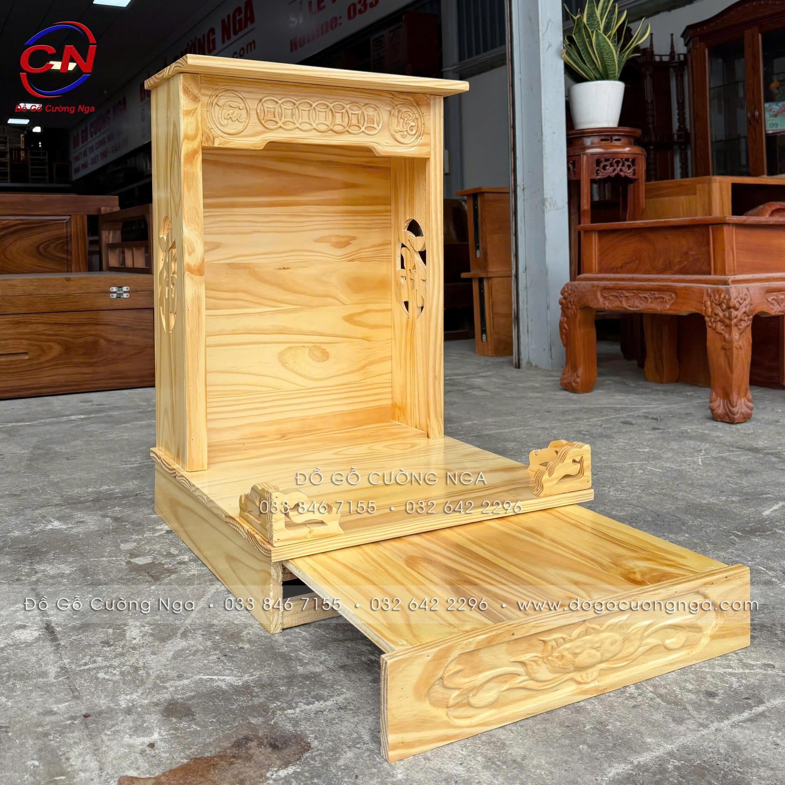 Bộ bàn thờ gỗ thông kết hợp tam cấp hiện đại 