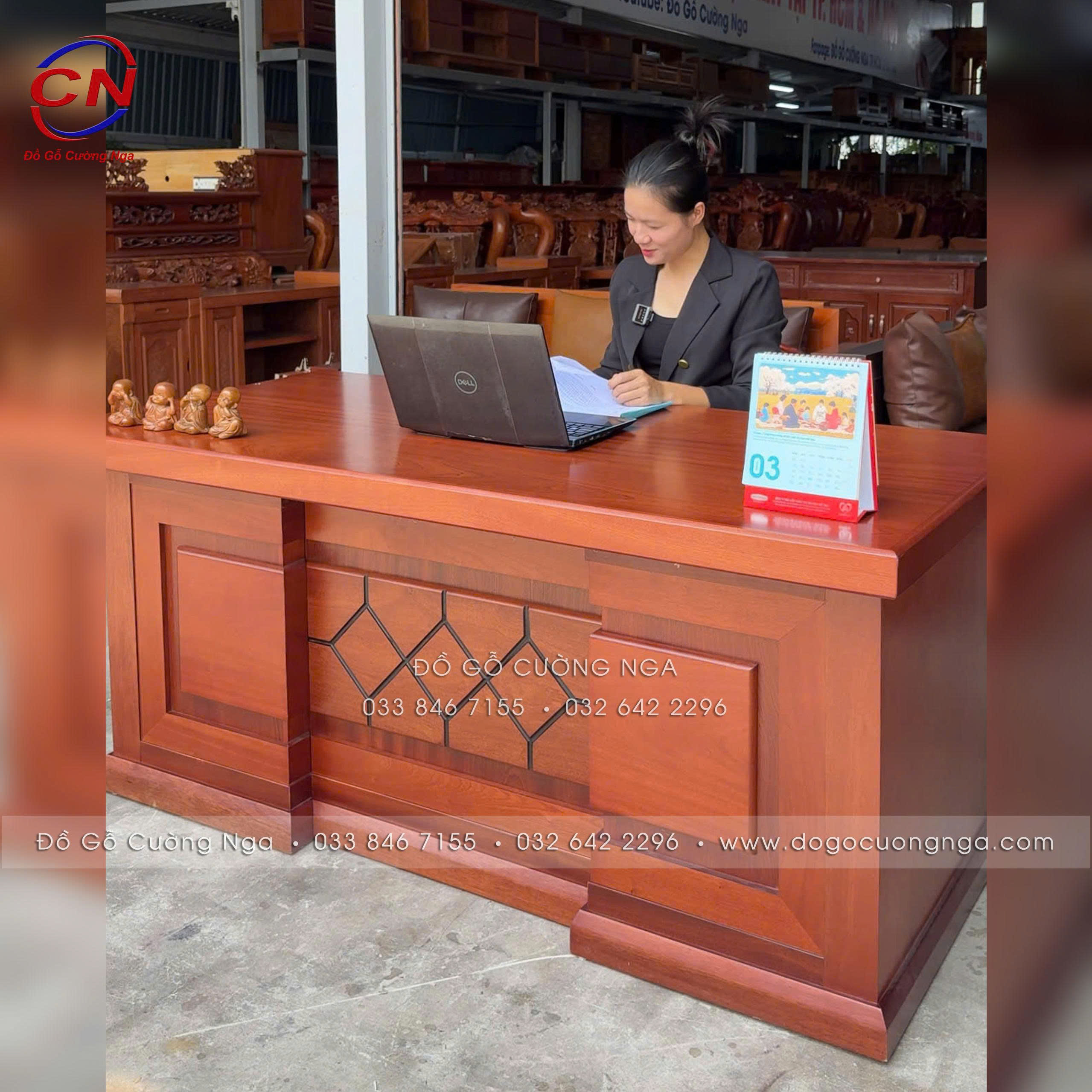 bàn làm việc gỗ xoan đào 