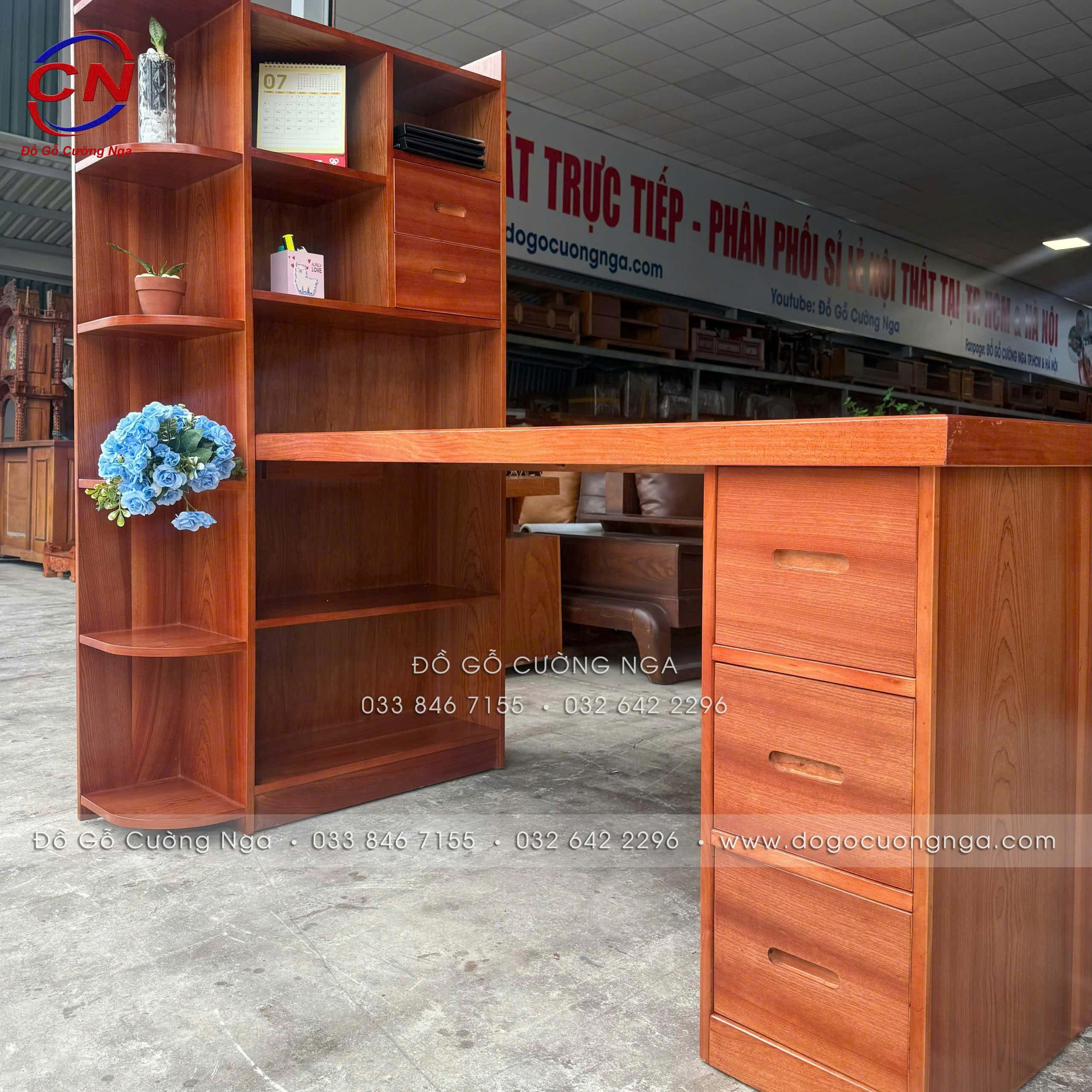 bàn làm việc gỗ xoan đào hiện đại
