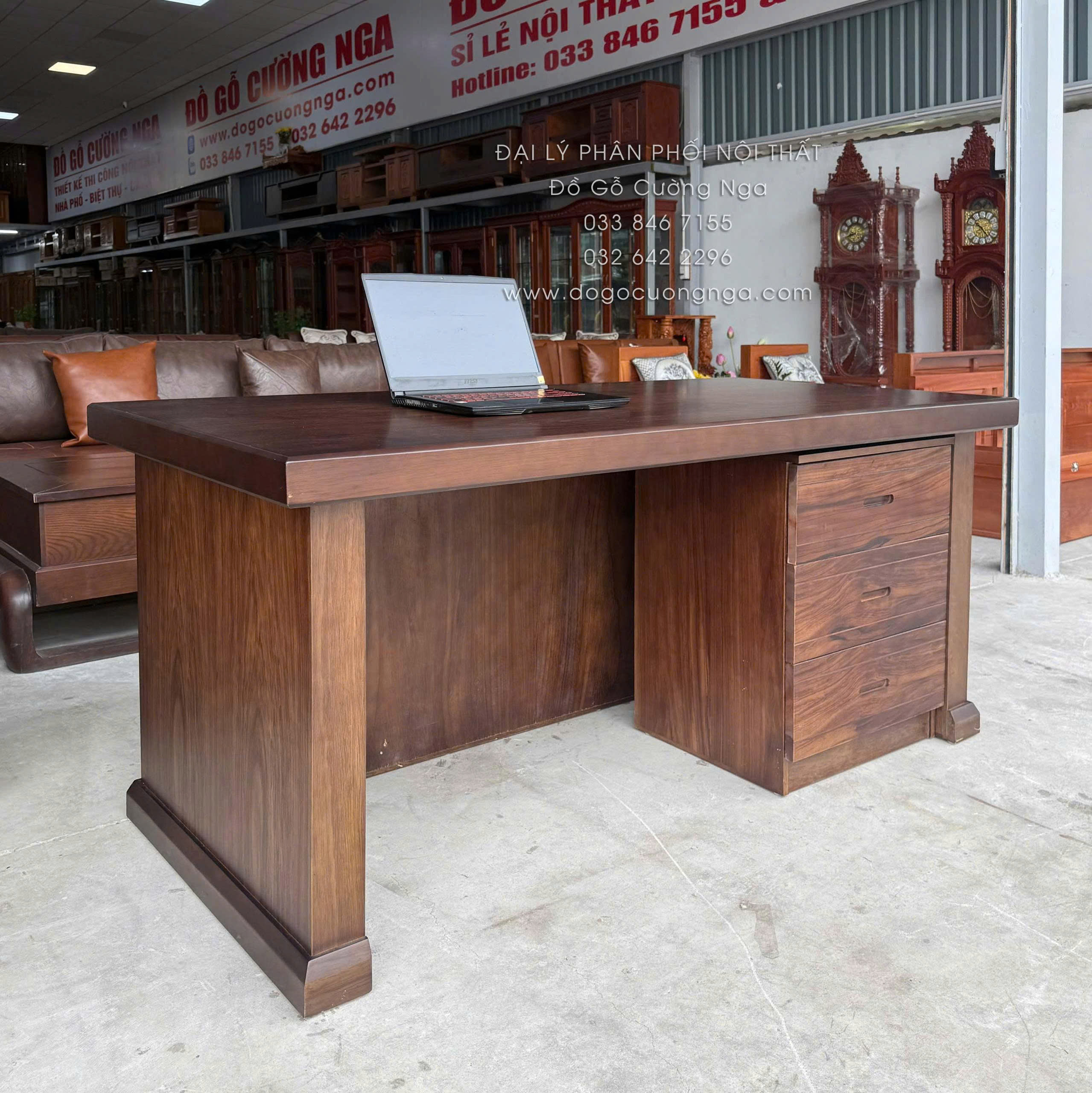 bàn làm việc gỗ hương xám