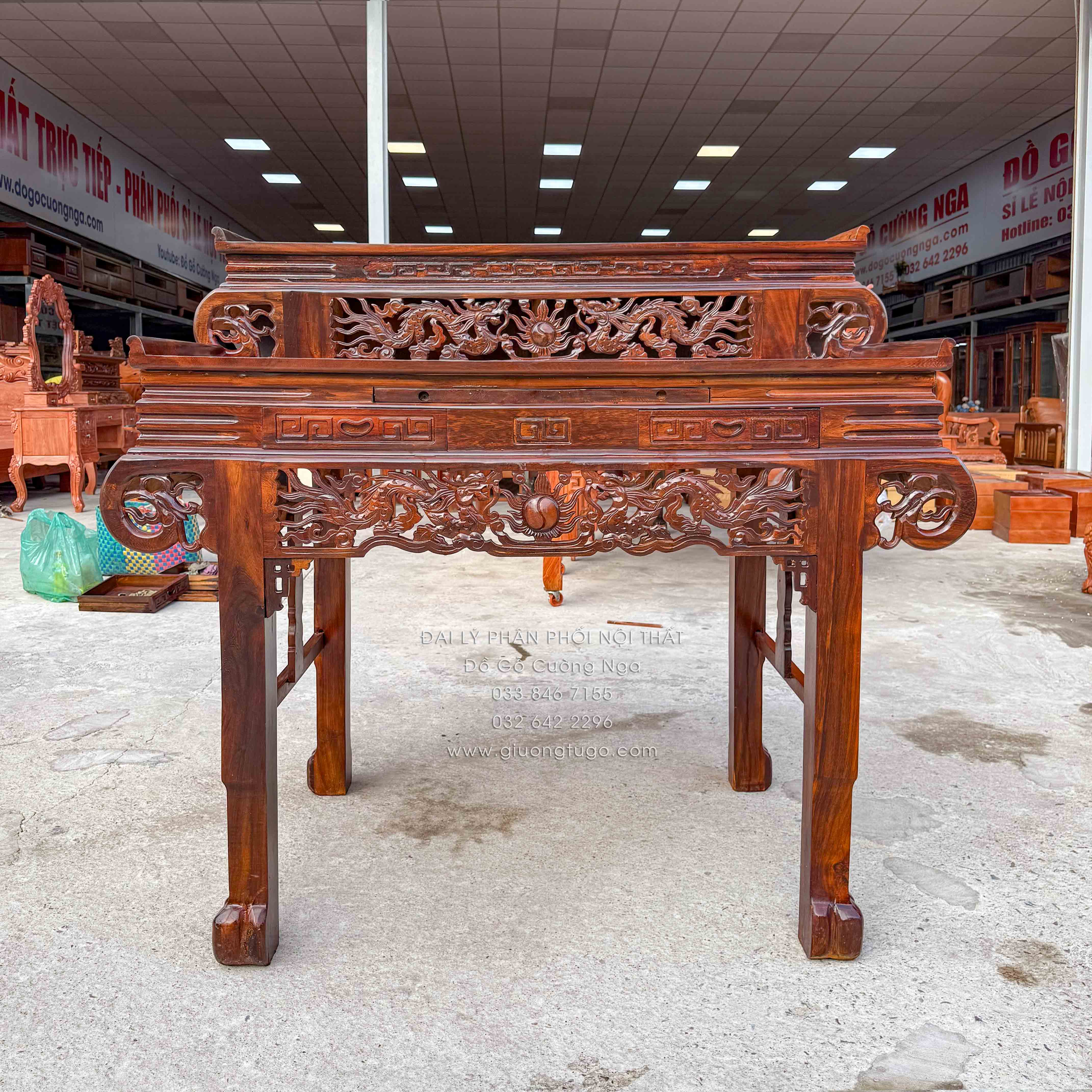 Bàn thờ 2 tầng gỗ muồng tay cuốn