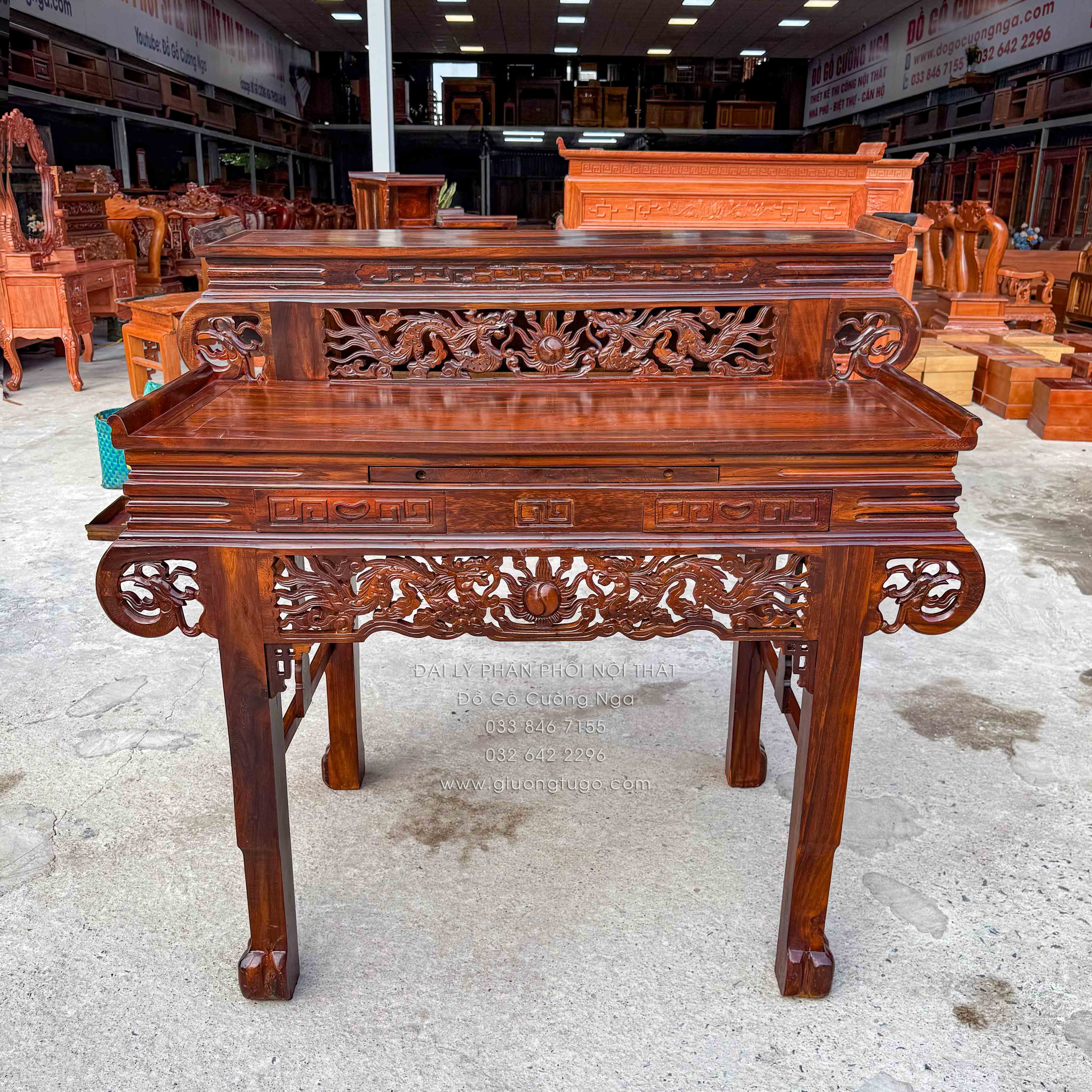 Bàn thờ 2 tầng gỗ muồng tay cuốn