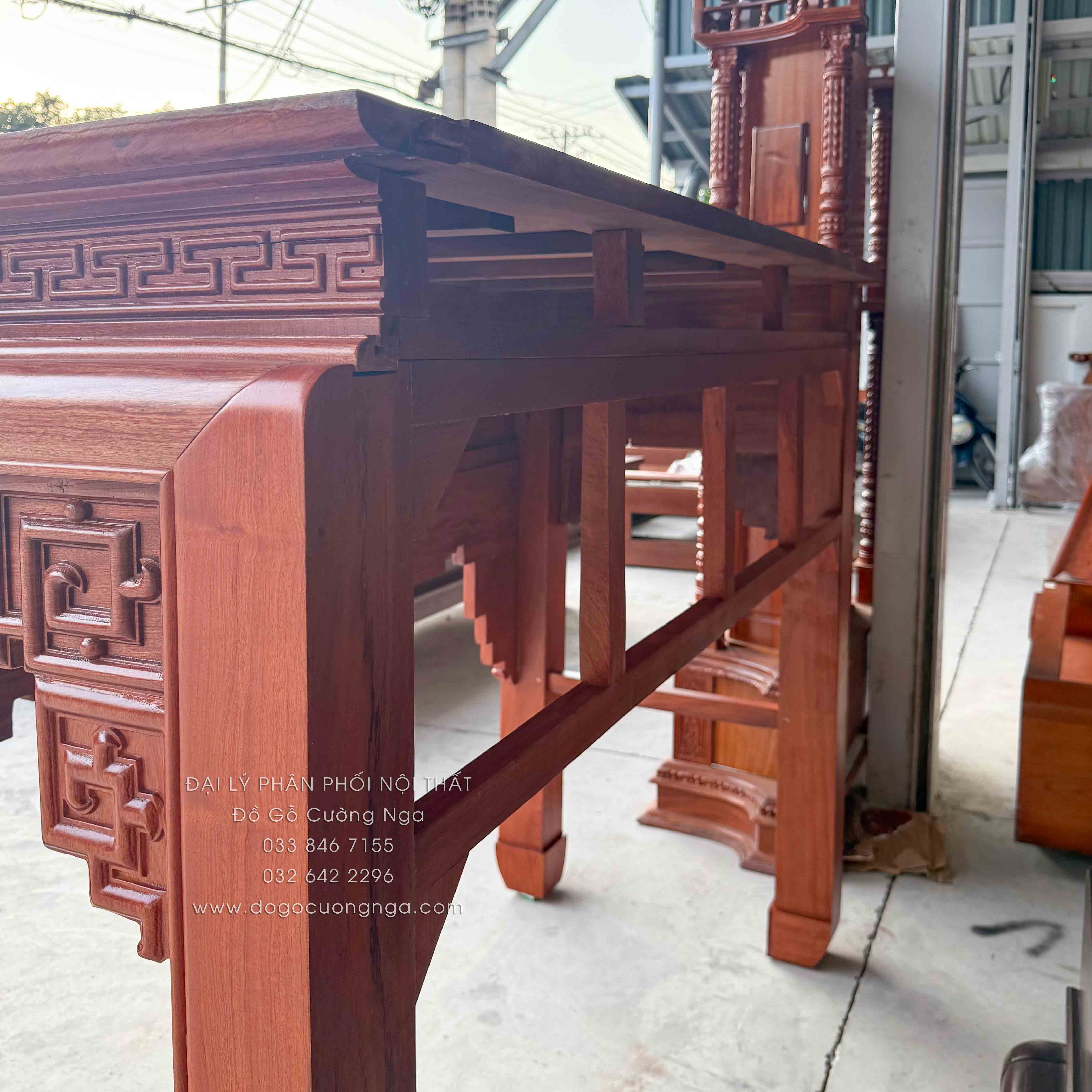 ban tho go huong da 1m53