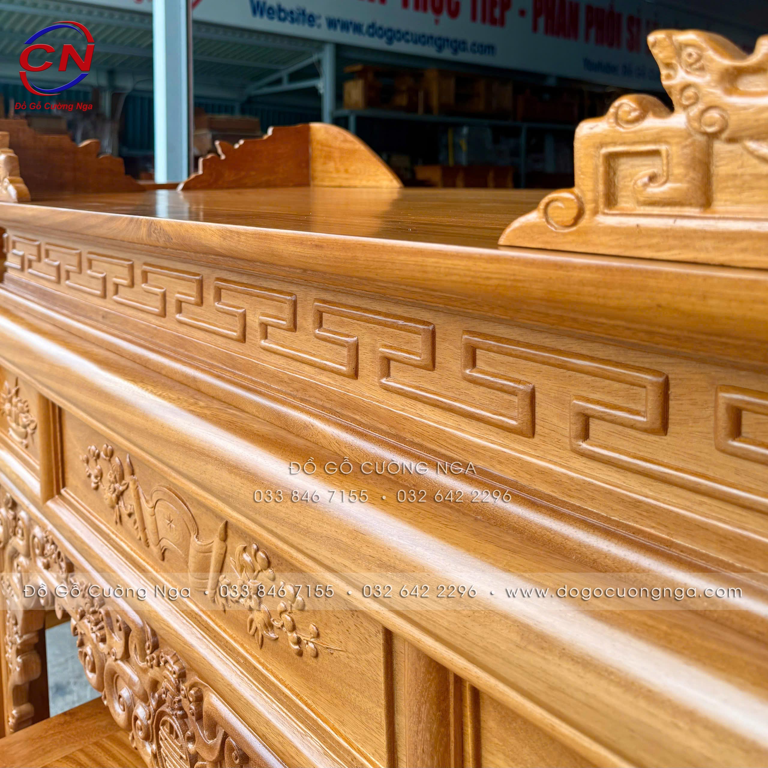 bàn thờ gỗ gõ đỏ
