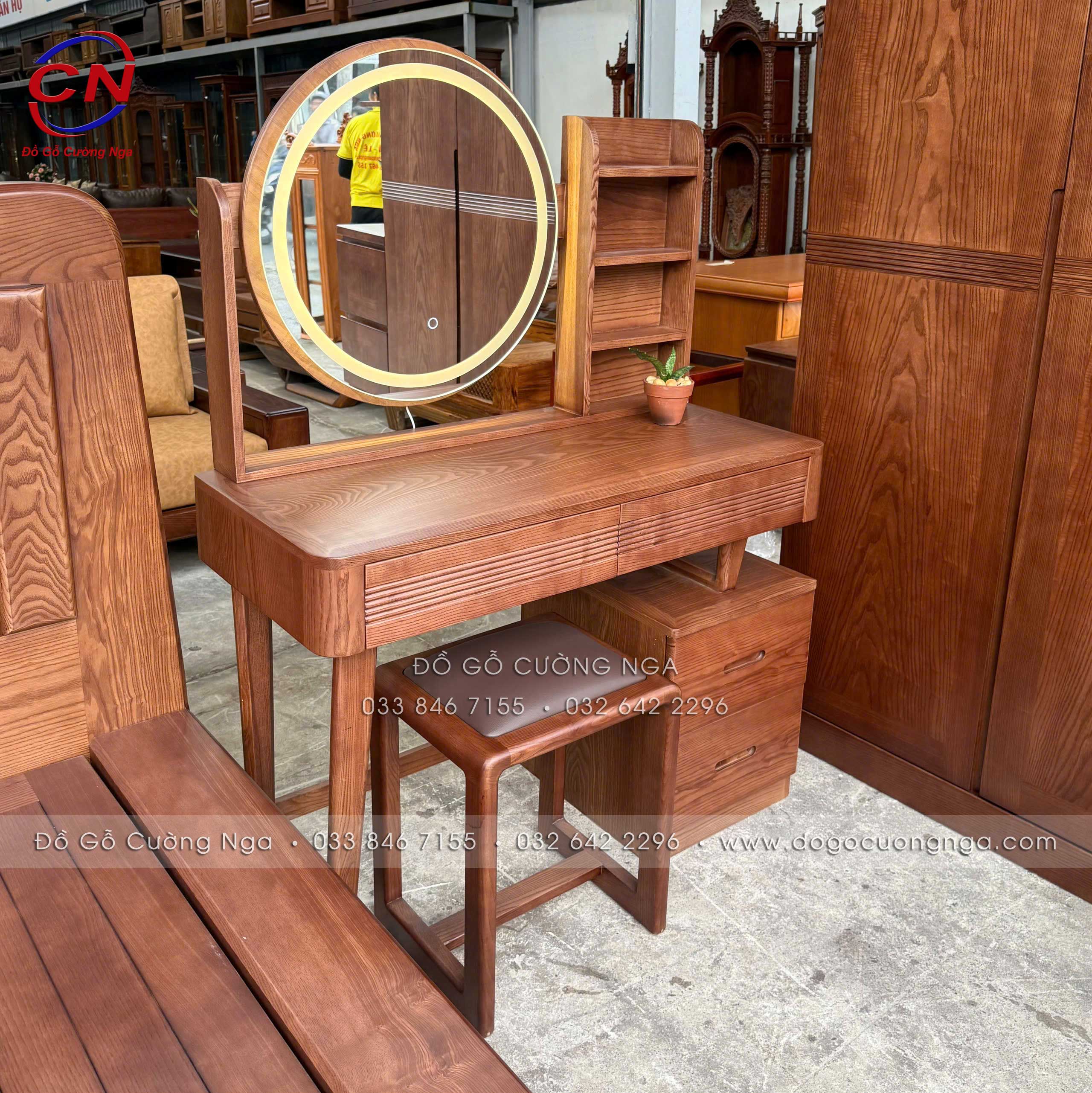 bàn trang điểm gỗ sồi nga lau màu óc chó 