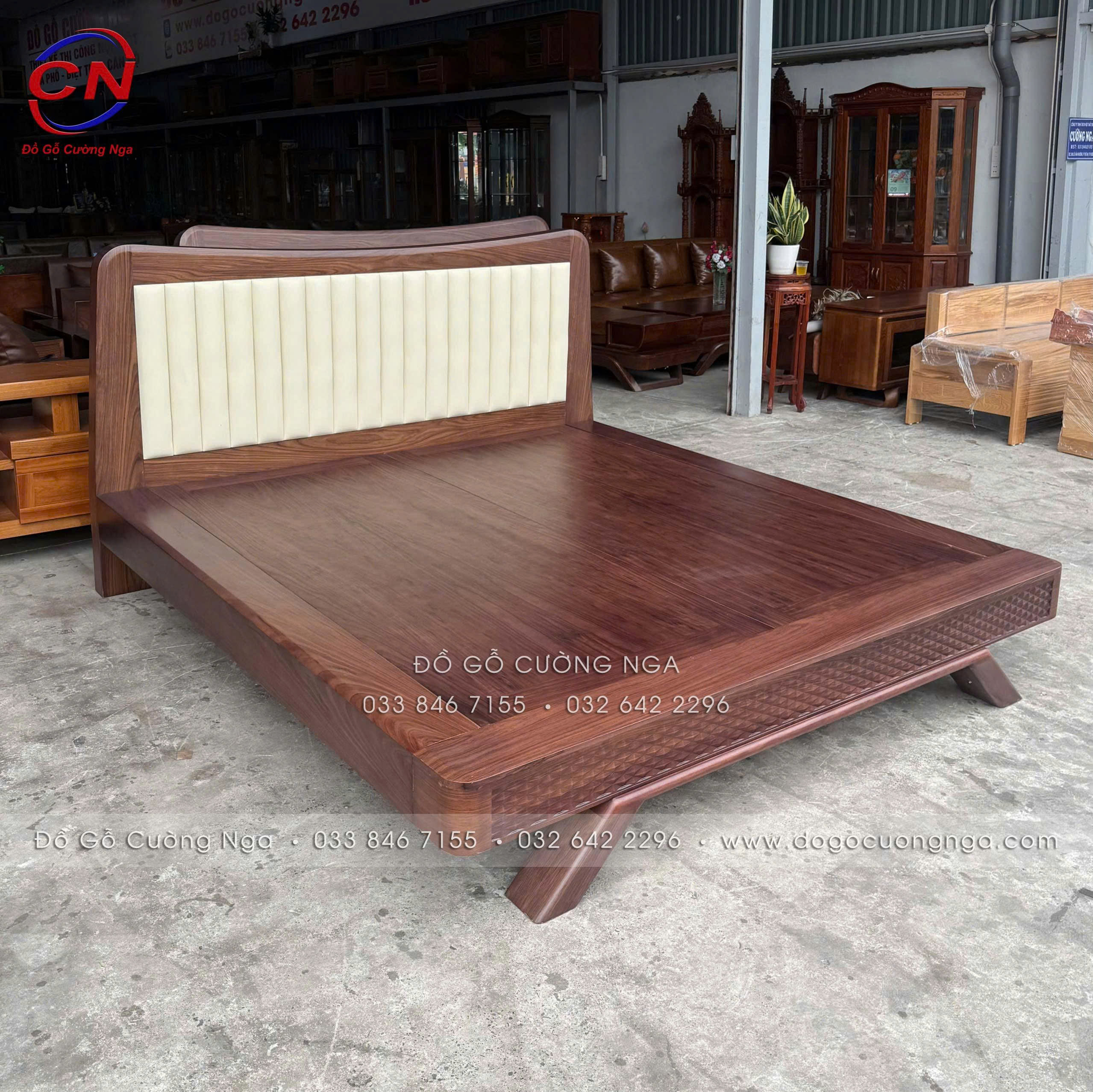 giường ngủ gỗ óc chó đầu nệm kiểu nhật 
