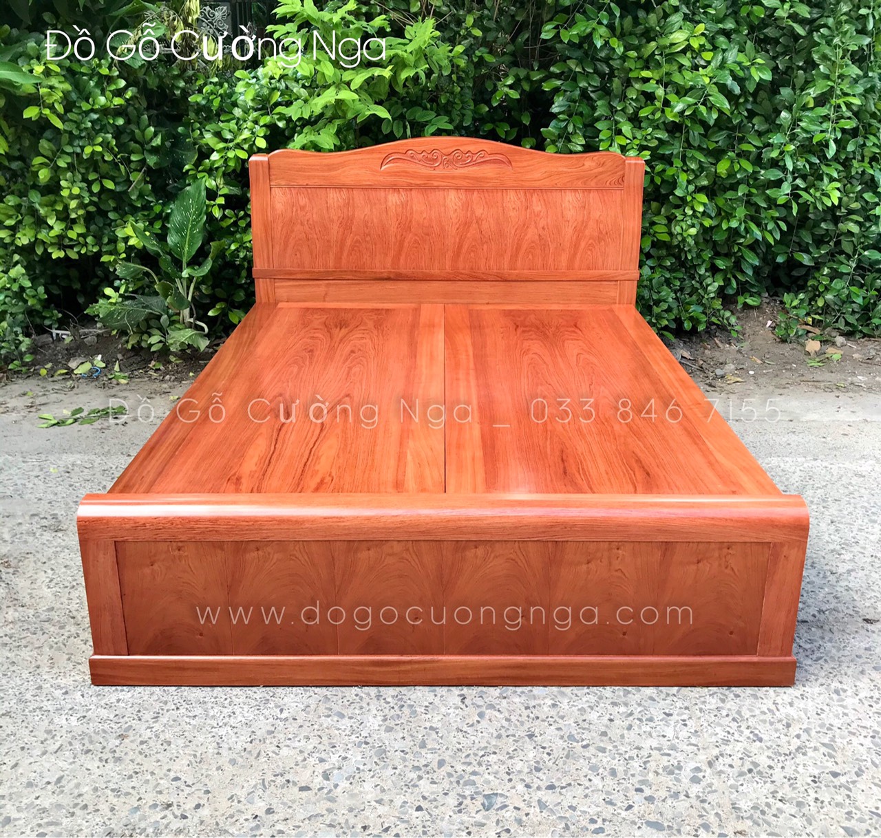 giường gỗ Hương Đá hiện đại 