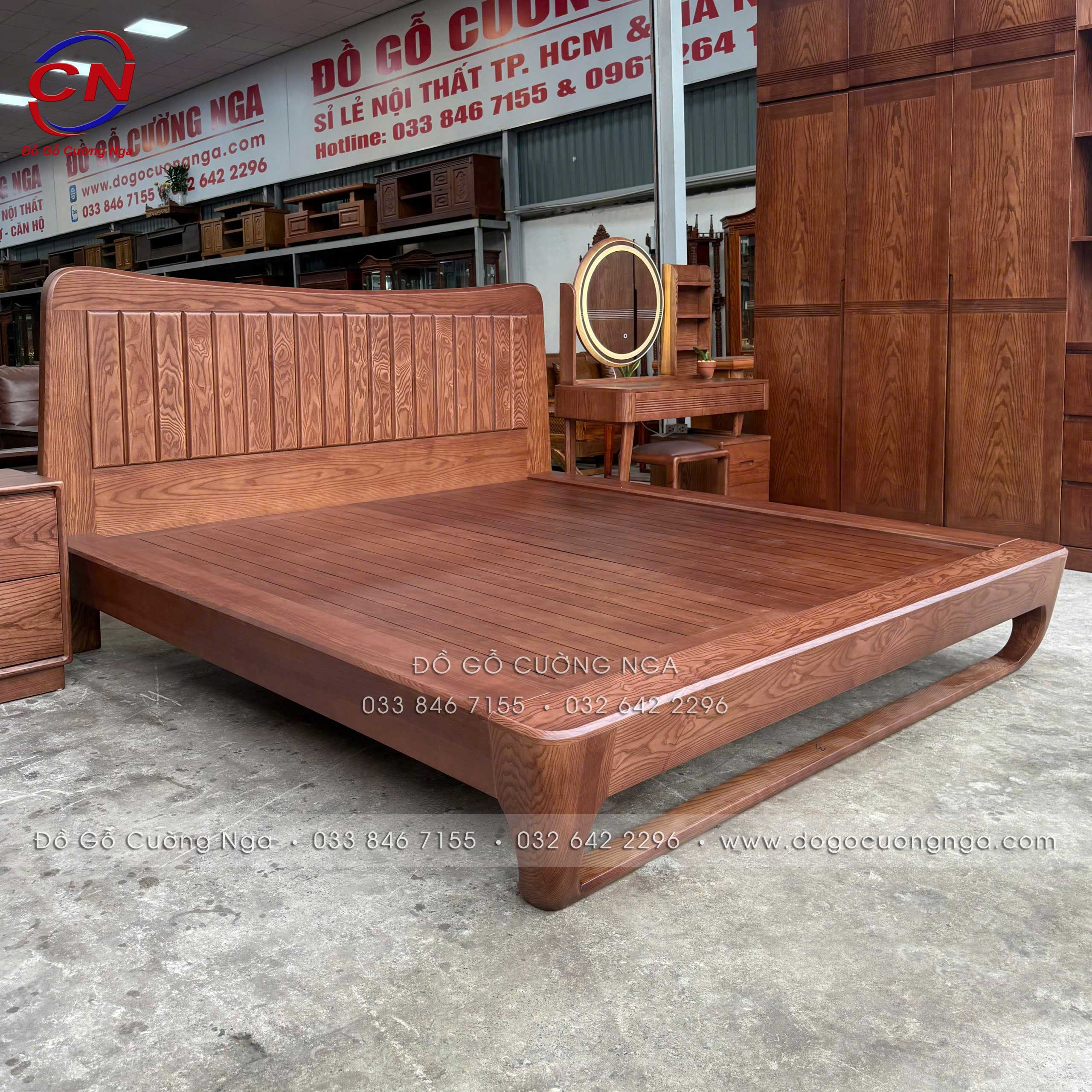 giường nhật chân quỳ gỗ sồi nga