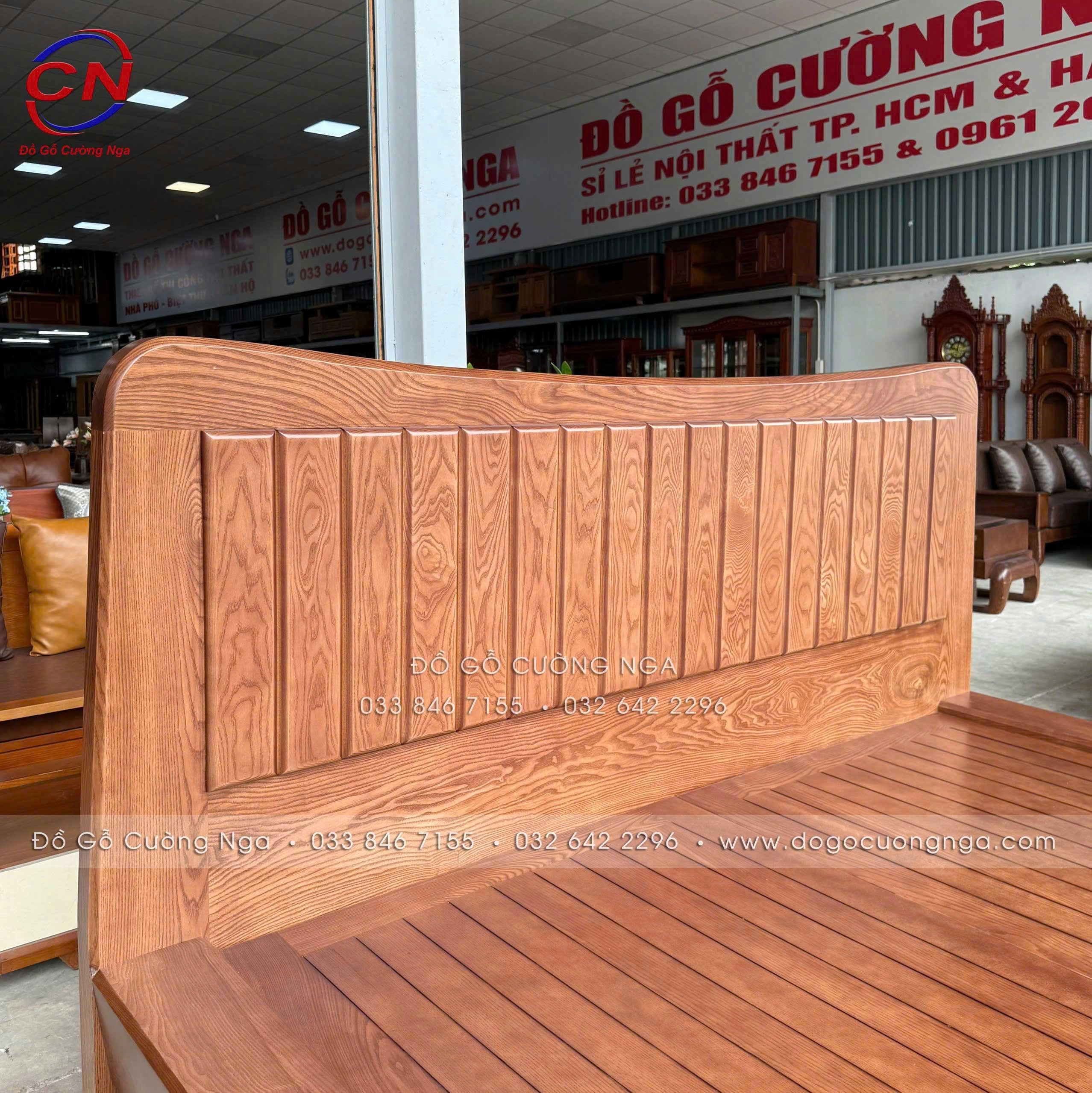 giường nhật chân quỳ gỗ sồi nga
