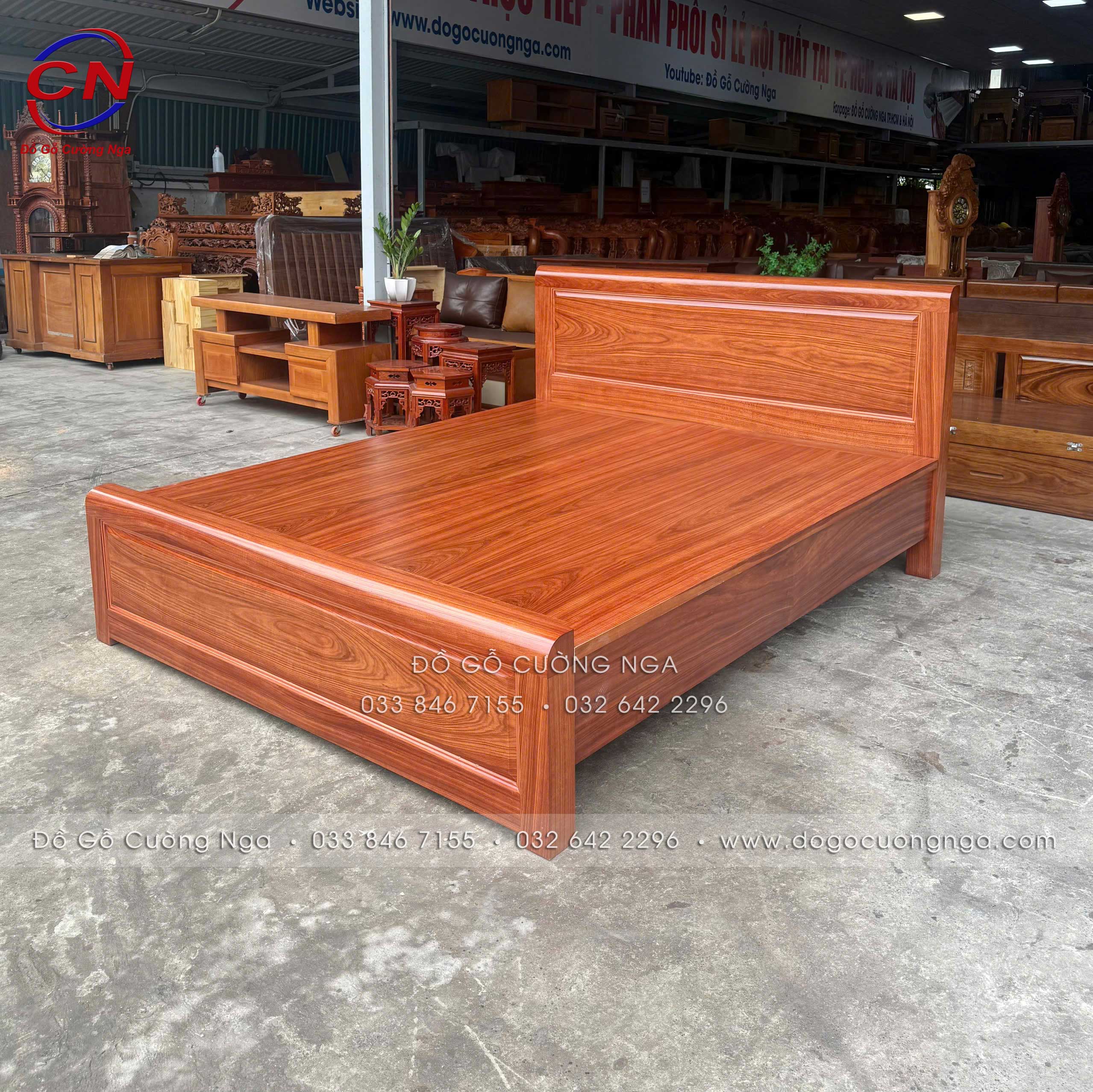 góc nghiêng giường ngủ gỗ Cẩm Vân