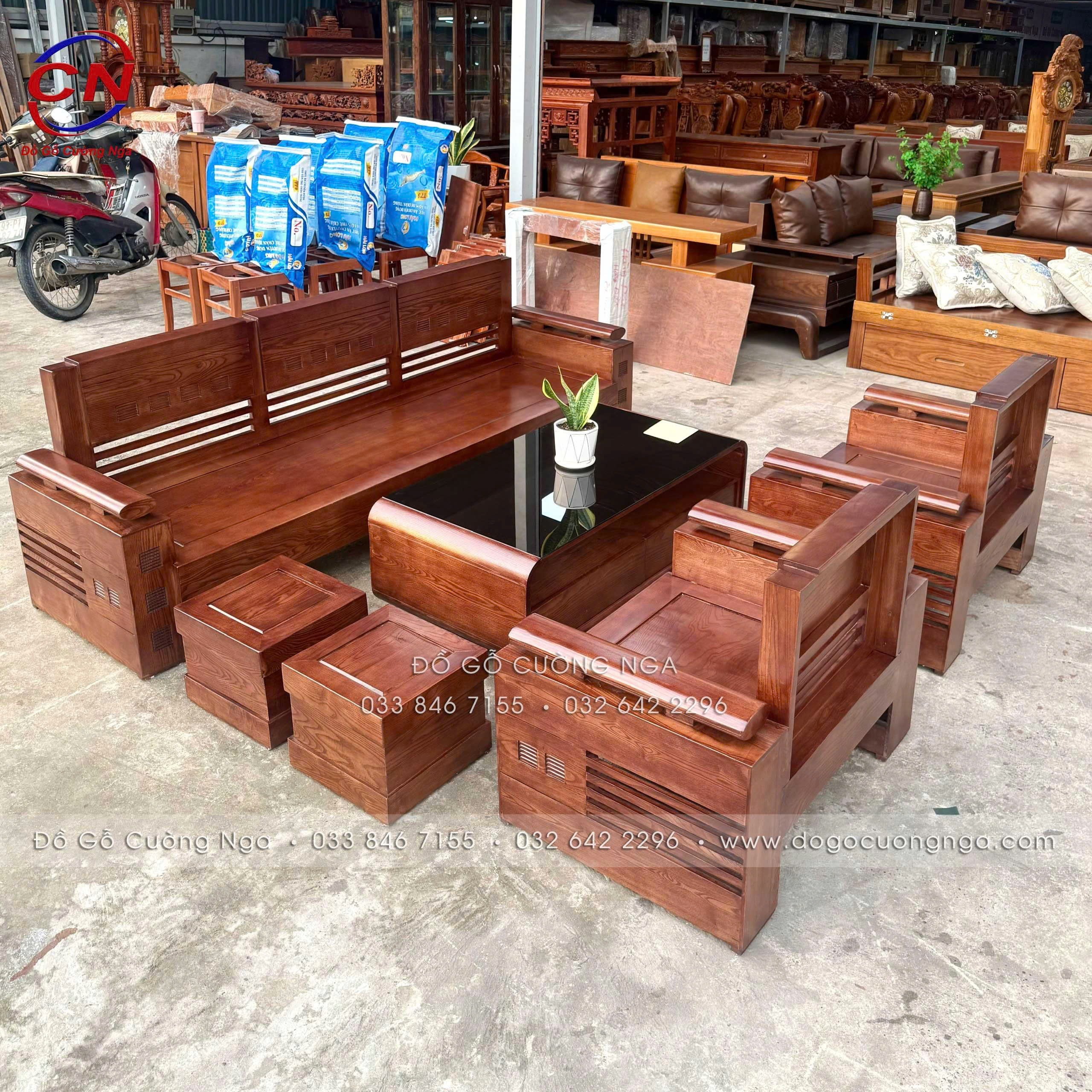 sofa gỗ sồi đối xứng