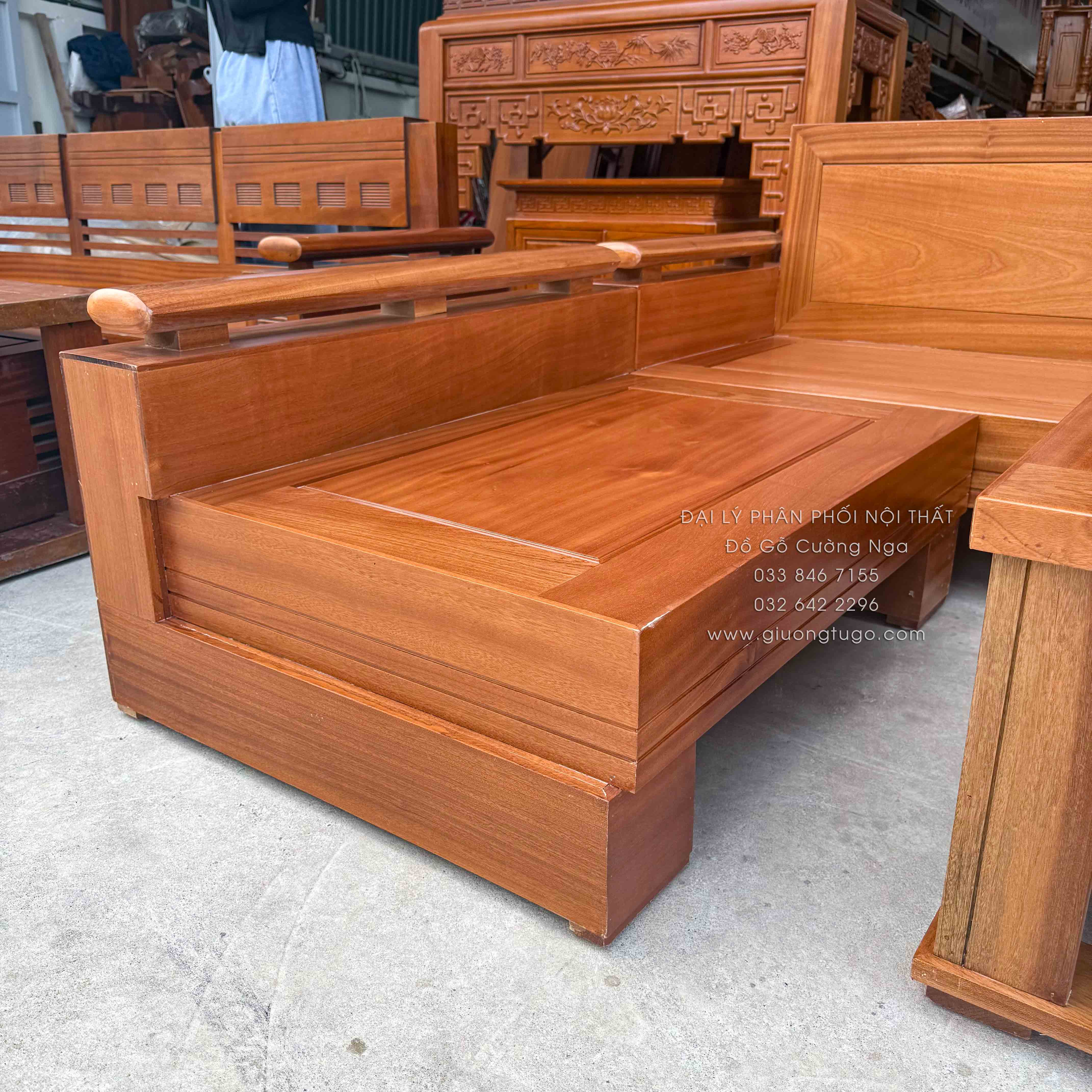 ghế sofa gỗ xoan đào 2m1x1m6 