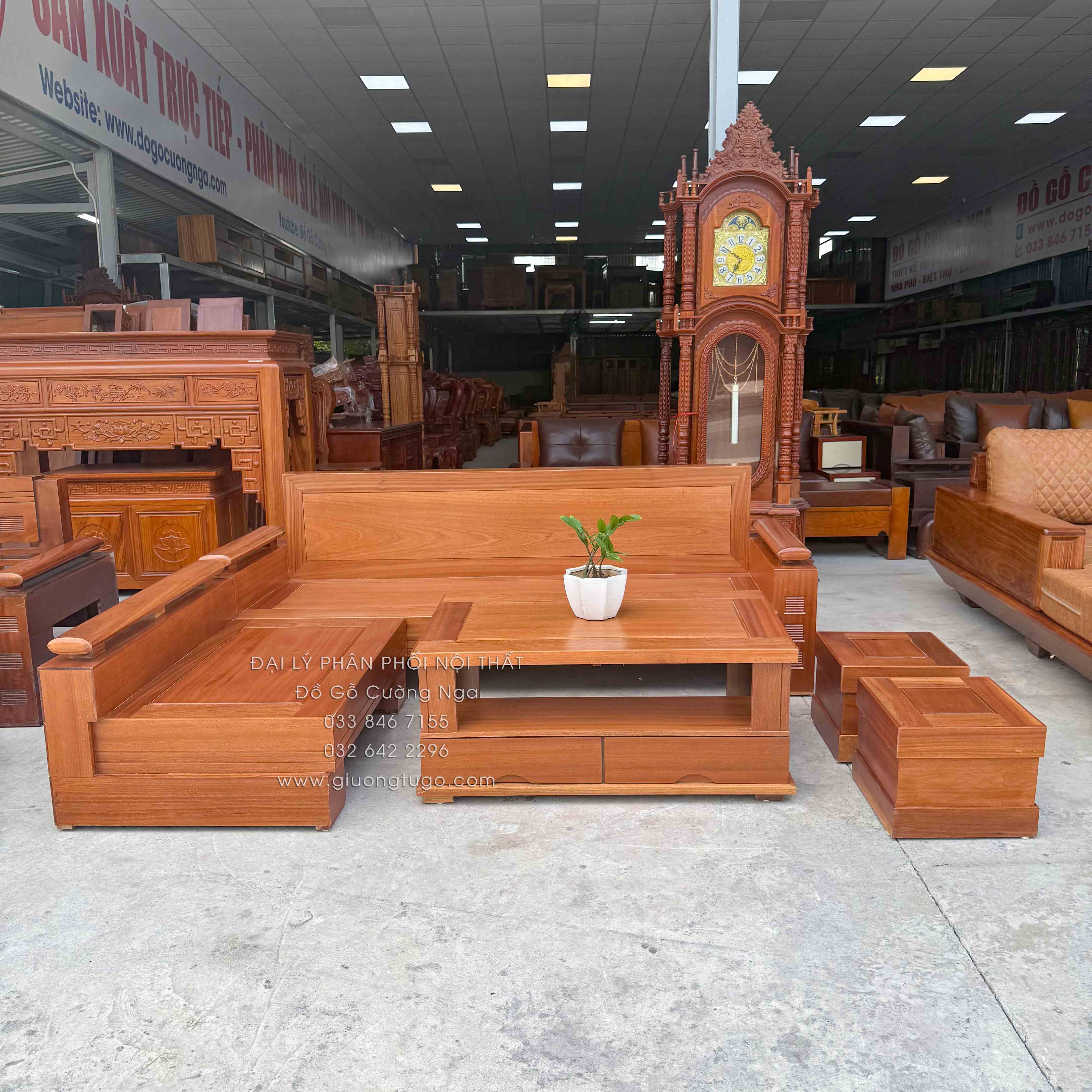 ghế sofa gỗ xoan đào 2m1x1m6 