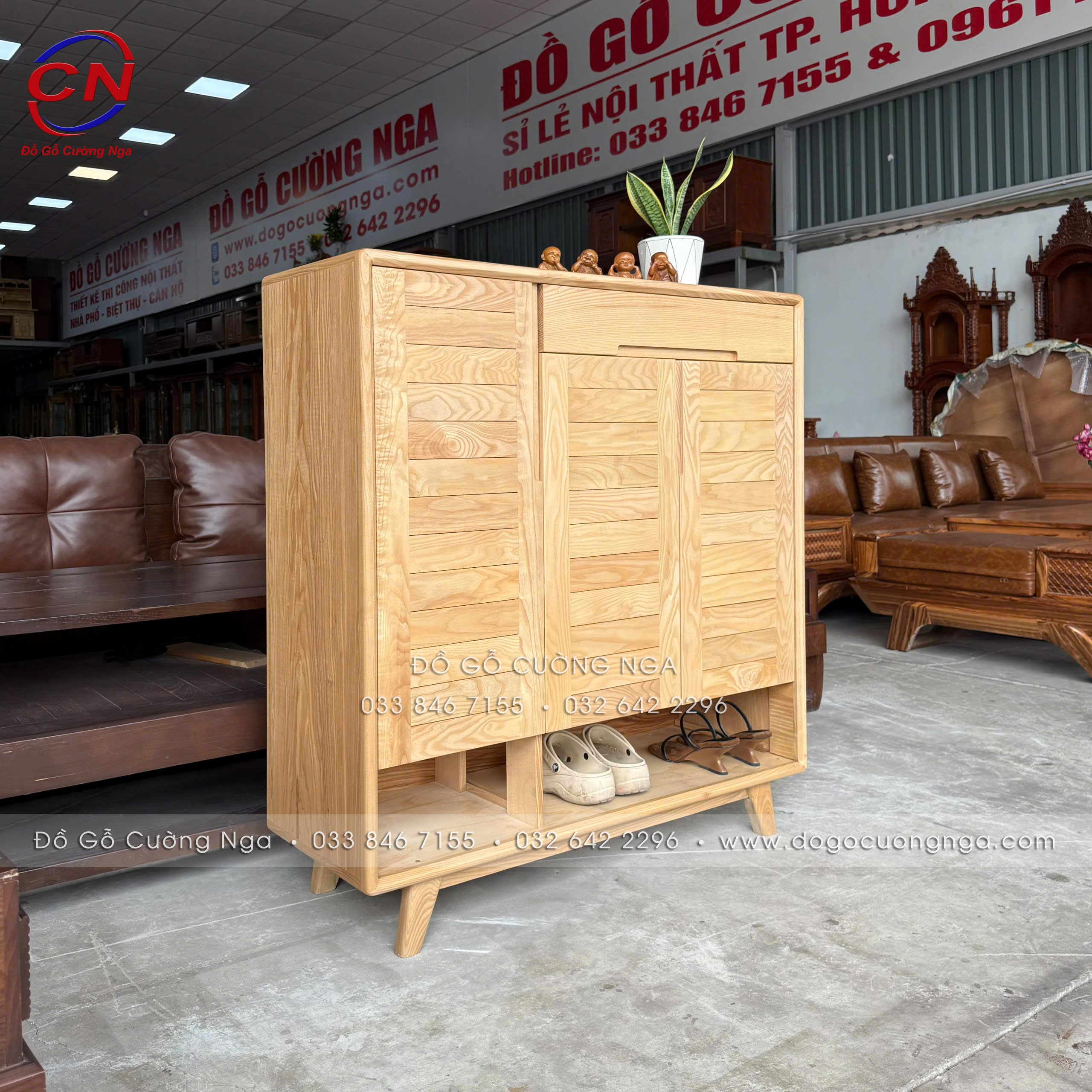 TỦ GIÀY GỖ SỒI NGA 3 CÁNH