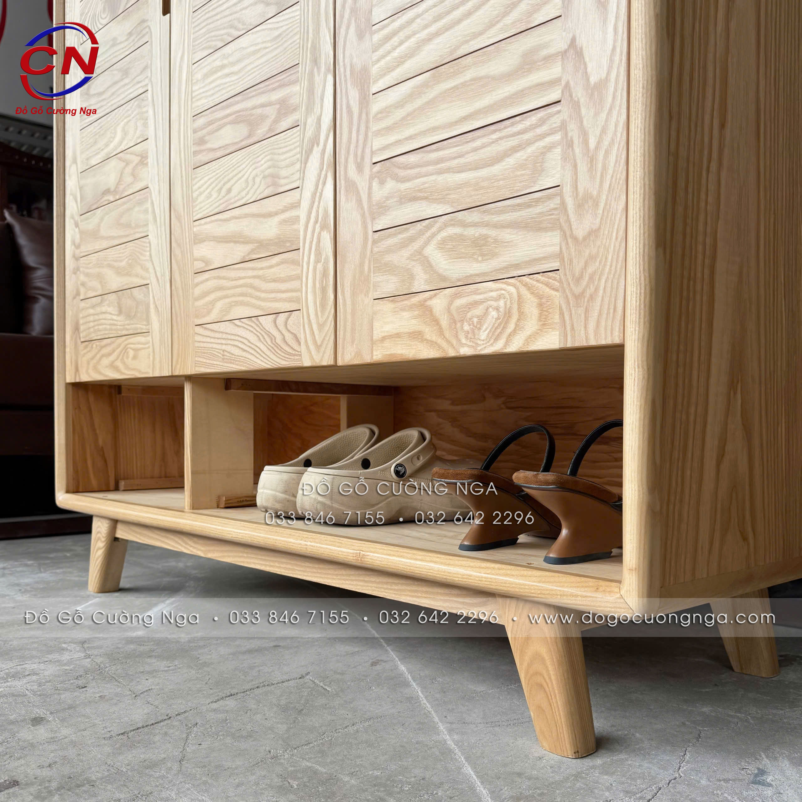 TỦ GIÀY GỖ SỒI NGA 3 CÁNH