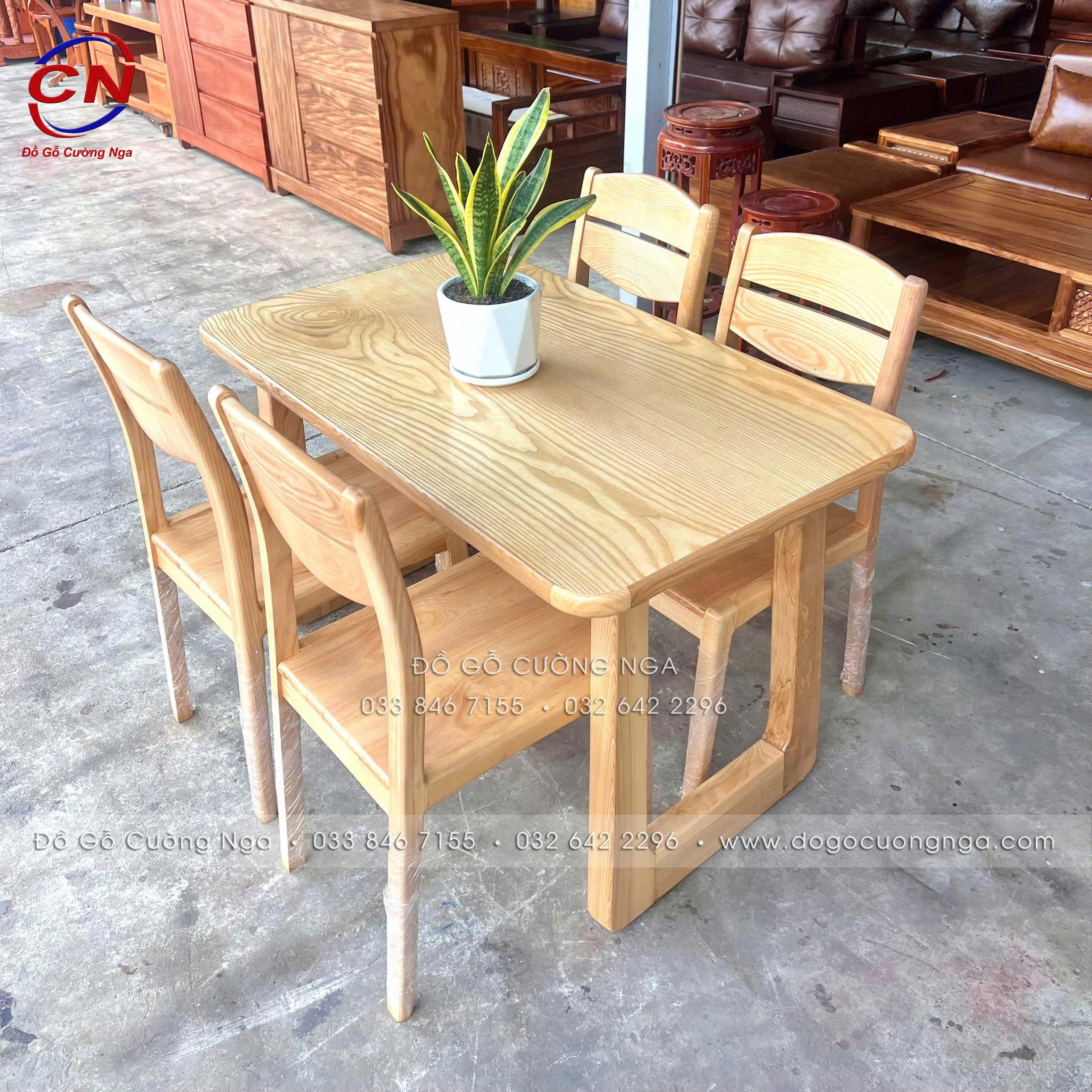 bàn ăn gỗ sồi 4 ghế 
