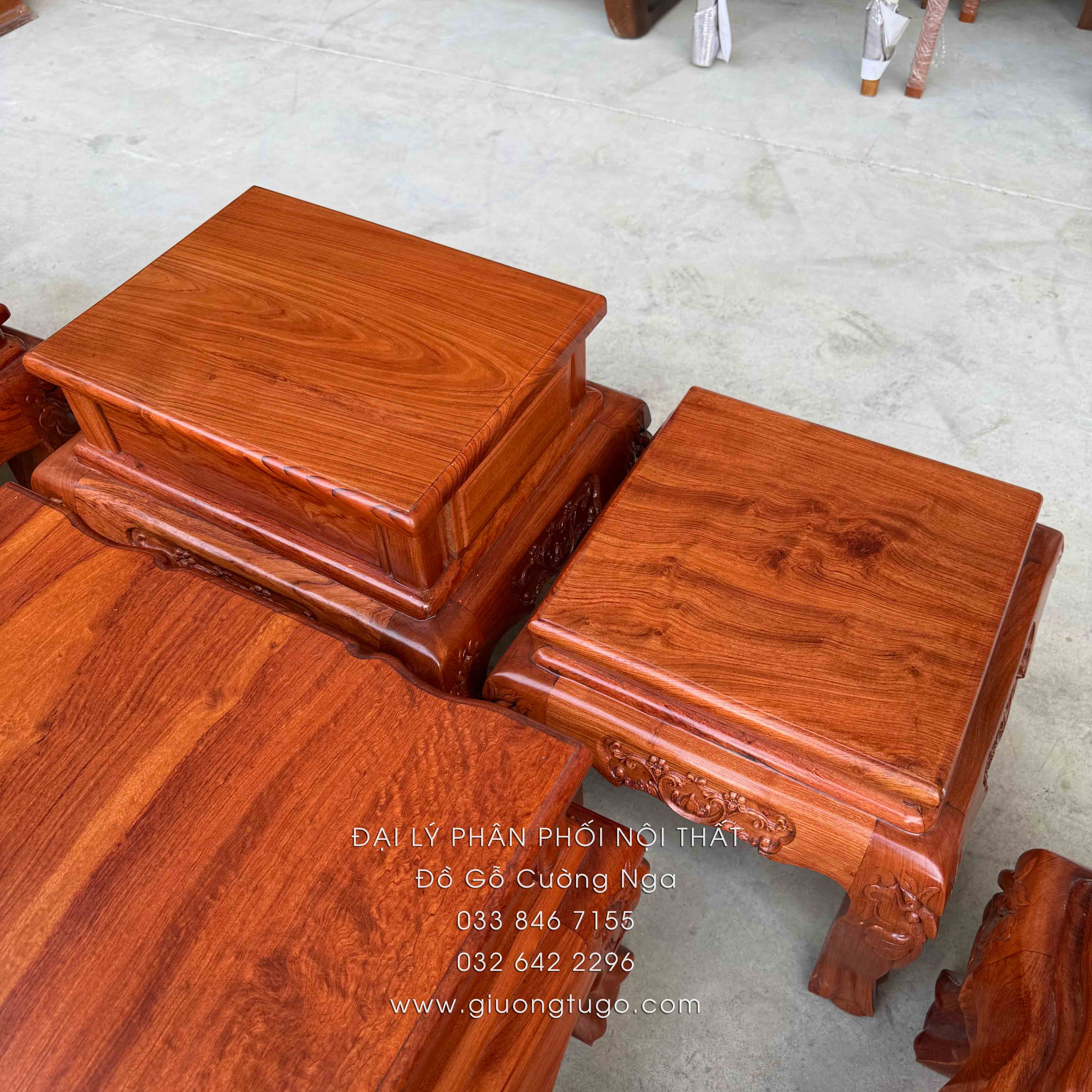 salon gỗ hương đá tay 10